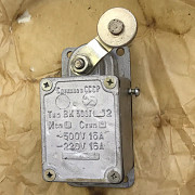 ВК-200-БР-11-67У2-13 Концевый (путевой) выключатель, рычаг с роликом, без сальника, ход вправо, без Москва