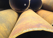 Труба 325х8г/к восст. в наличии (80тн)Цена 31000р/тн. Екатеринбург