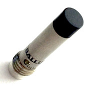 BES G06EB-PSC40F-S49G Индуктивные датчики расстояние срабатывания 4 мм, PNP NO, корпус М6.5х30, разъ Москва