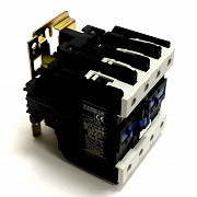 LC1D95004F7 Контактор 95А, 4P 2No+2NC, 110V AC Москва