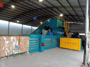 Горизонтальный гидравлический пресс-подборщик Москва