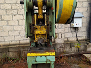 Пресс однокривошипный простого действия открытый ненаклоняемый КД2126Е Таганрог