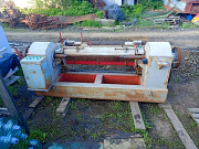 Лущильный станок для шпона LXQ-260 Кодинск