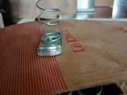 Очень дешево ДКС CM161000 Гайка М10х40, с удлиненной пружиной, для подвешивания профиля, оцинкованна Челябинск