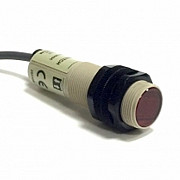 E3F2-R4B4-F Фотодатчик рефлекторного типа, дист. 4 м, PNP, фикс. чувств, пласт., кабель 2м, с рефлек Москва